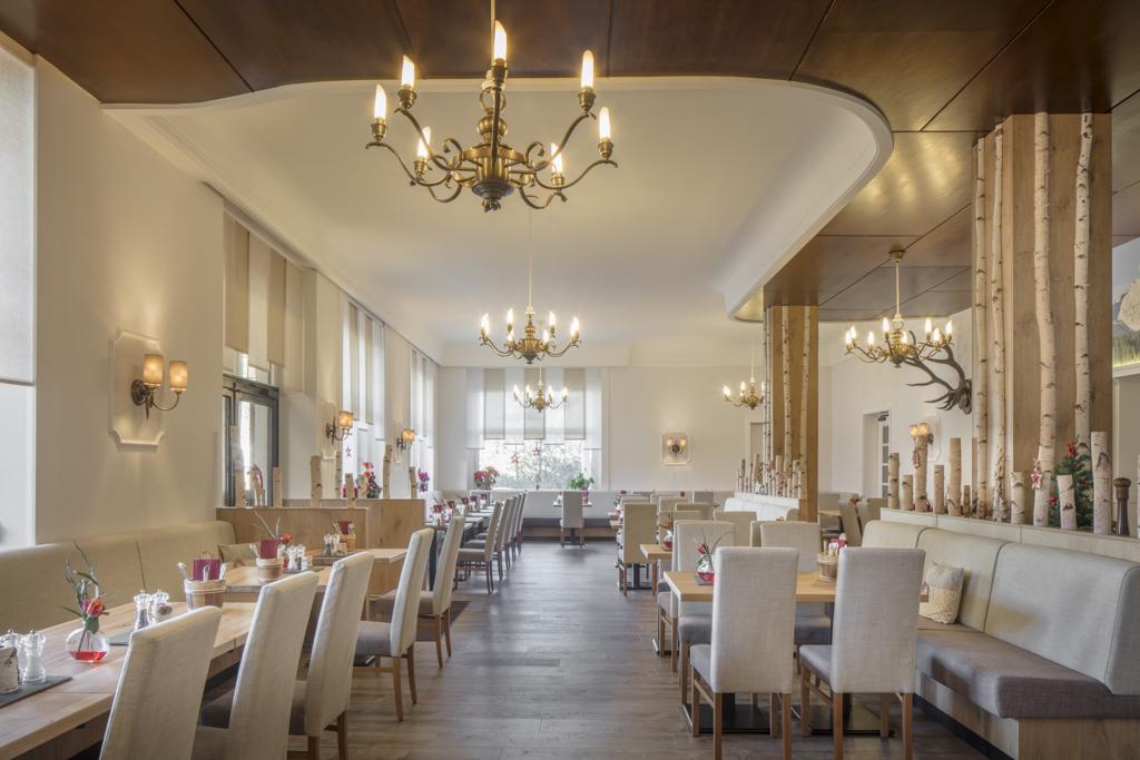 Vier Jahreszeiten Hotel